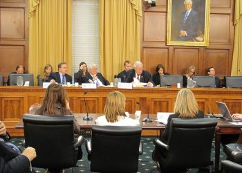 美의회 청문회, 대북전단법 재검토 요구…한미조율 어떻게