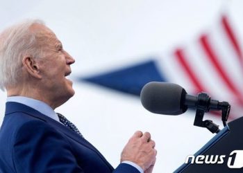 바이든 ‘대북정책 재검토’ 살펴보니…어중간한 절충?