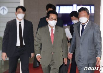 박지원 국정원장, 내일 방미…한미정상회담 후속조치 논의