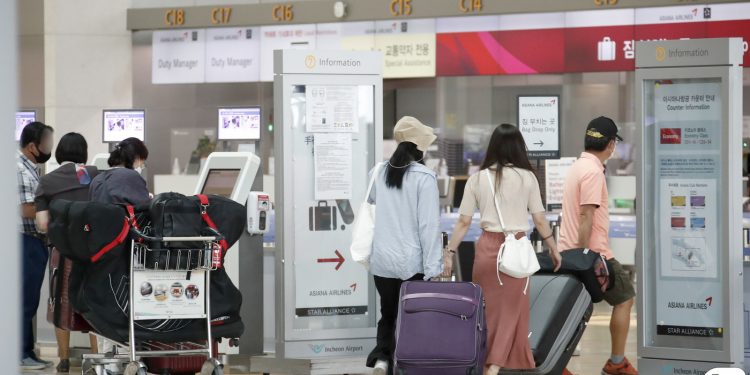 [Q&A]해외서 백신 맞으면 국내서 ‘격리면제’…”내·외국인 동일 적용”