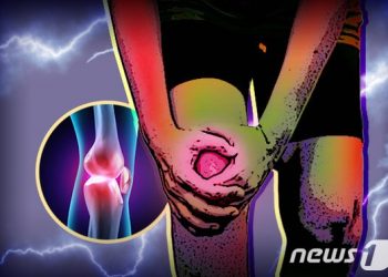 ‘무릎 소리’ 귀 기울여보세요…’딱딱’ 소리나면?