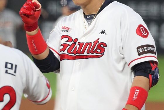 은퇴투어 주인공의 숙명? 이승엽도 이대호도 가을야구 없이 떠나다