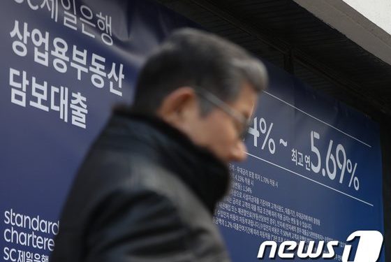 민간이 진 빚, 한국 경제 2년 번 돈으로도 못 갚는다