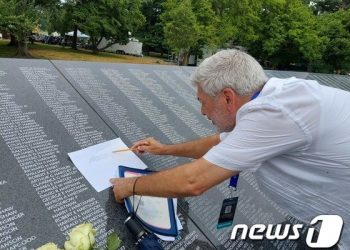 보훈처 “美 ‘한국전 추모의벽’ 수정 협조 요청시 신속 조치”