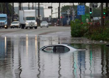 美 캘리포니아에 몰아친 ‘파인애플 익스프레스’…주말에 한 번 더 온다