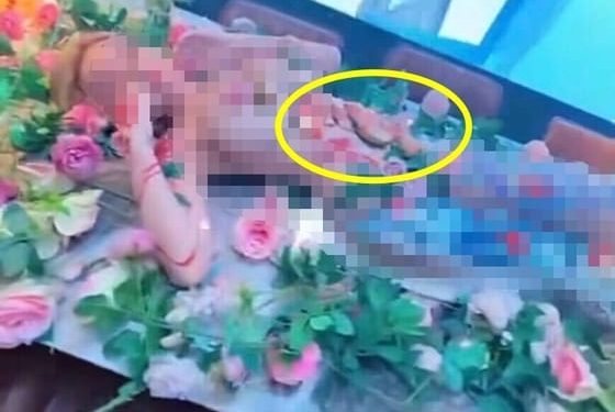 ‘여성 알몸 위에 초밥’ 충격의 게하 파티…”어디서부터 손대야 할지 몰랐다”