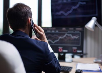 스마트폰의 ‘이 기능’ 끄고 지내면 뇌가 10년이나 젊어진다