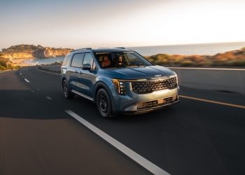 기아 카니발·텔루라이드, ‘2025 겨울철 최고의 자동차’ 선정