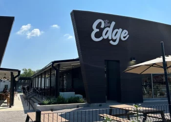 버밍엄 인근 홈우드 지역, 새 매장·리모델링 붐… 지역 상권 활력 되찾는다