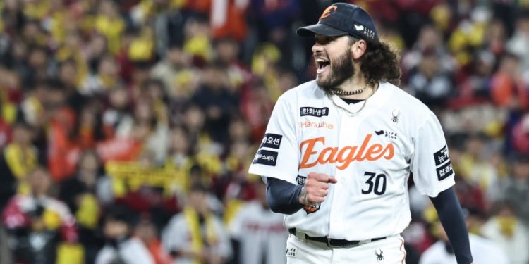 KBO MVP 폰세, MLB 토론토와 3년 440억 계약 임박