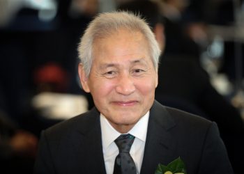 국민배우 안성기 별세…한국 영화계의 큰 별 지다