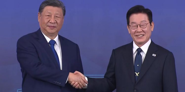 한중 금융 협력 기대감 고조… 기업 간 MOU 32건 체결