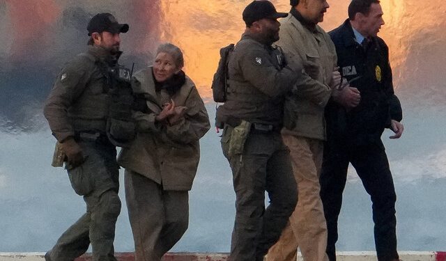 미 법정 선 마두로 “나는 전쟁포로… 여전히 대통령”