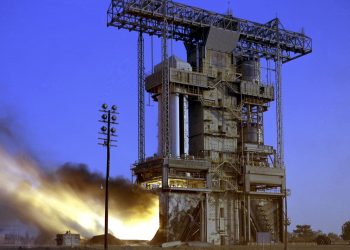 NASA, 헌츠빌 상징적 시험시설 철거… 인프라 대전환 시동