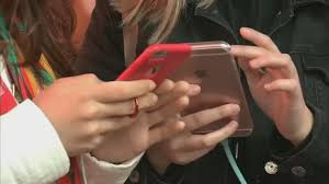 아이 앱 설치, 부모 허락 필수된다…앨라배마 하원 만장일치 통과