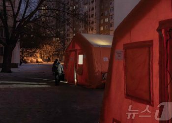 ‘그린란드 전운’에 가려진 우크라…다보스서 실종된 전쟁, 러 에너지시설 대공습