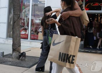 미국 성장률 4.4% ‘깜짝 상향’…셧다운 뚫고 2년 만에 최고