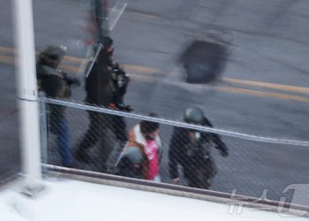 미국 법원, 트럼프 난민 단속에 급제동…“합법 체류자 체포·구금 중단”