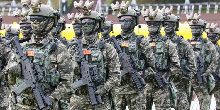 한국 군사력 3년 연속 세계 5위…핵 없이도 ‘톱5’ 유지