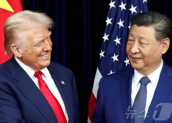 트럼프에 지친 각국 정상들, 시진핑에게로 발길…“중국이 더 예측 가능”