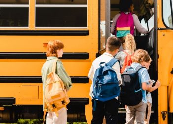 버스기사 없어서 난리…앨라배마, 해법 꺼냈다