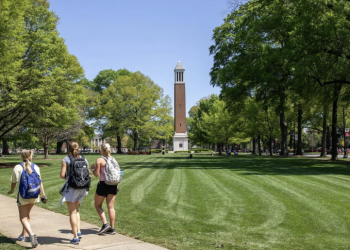 미 동북부 학생들, SEC로 대이동… 남부 대학 ‘역대급 러시’