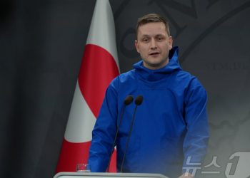 그린란드 총리 “미국보다 덴마크 선택…미국 소유물 되길 원하지 않아”