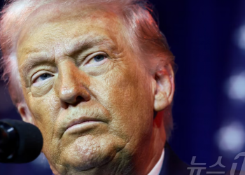 집값 잡겠다…트럼프, 기업에 집 사지 말라