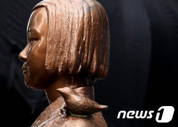 베를린 소녀상 철거 보류…미테구 “법원 판단에 맡길 것”