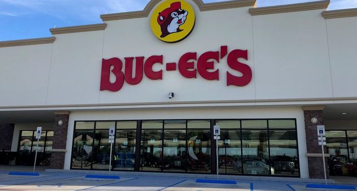 헌츠빌 교외에 버키스 주유소 들어오나