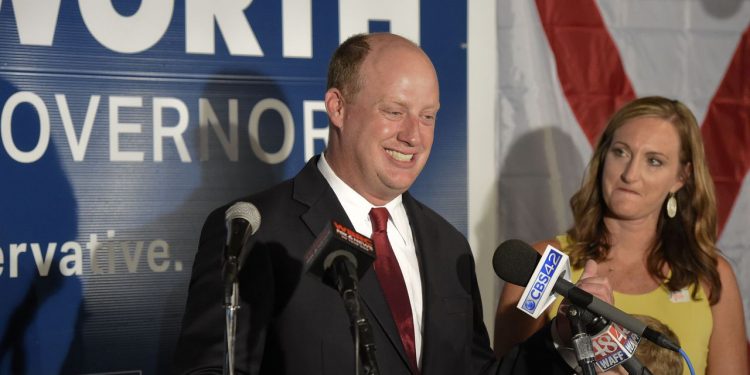 “마스크 착용은 여전히 개인의 책임, 의무화 반대한다”