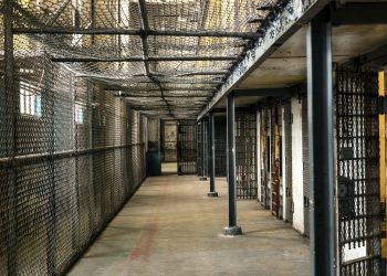 미국 교도소 11년간 7500명 사망 미스터리…’CCTV 충격 영상’