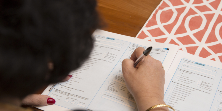 인구 센서스 조사 마감이 10월 31로 연장
