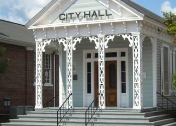 앨라배마 한 마을 “생수 주세요”