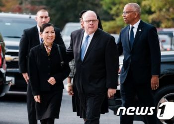 한국 사위가 구매한 한국 진단키트, 모두 불량품이었나