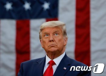 트럼프 대통령 “선거 위헌성 관련 큰 소송 곧 제기할 것”