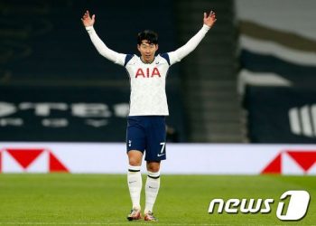 英 매체 “손흥민은 월드클래스 맞지만 포그바는 아냐” …EPL 9명 선정