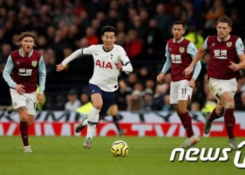 ’70m 질주 원더골’ 손흥민, FIFA 푸스카스상 최종 후보