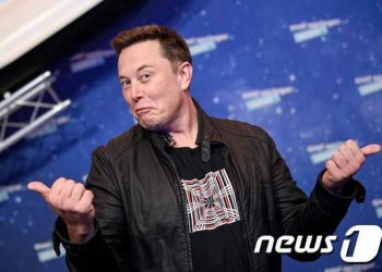 테슬라 5% 급등, 시총 세계 9대 자동차사 합한 것보다 많아