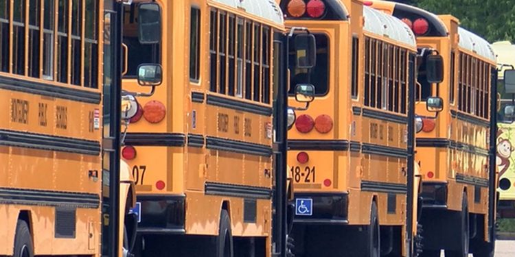 앨라배마 주지사 “2021년 대면수업 합시다”