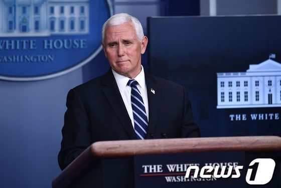 펜스 부통령 “미국 코로나 백신 12월 중순부터 배포된다”