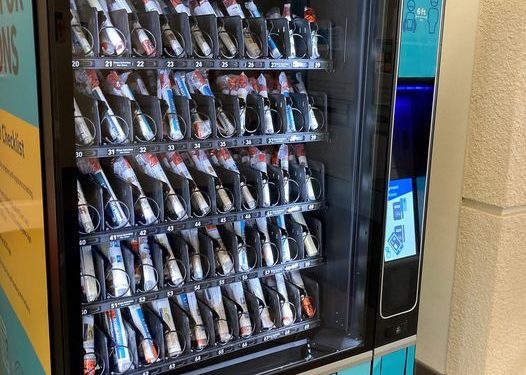 美대학 ‘코로나 검사키트 자판기’ 등장…72시간내 결과