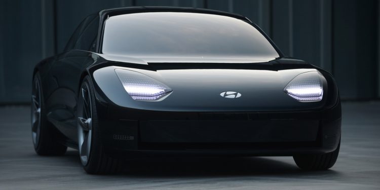 미래차 속도내는 현대차, 애플과 車 공동개발 현실화되나