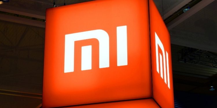 샤오미, 美 블랙리스트 오른 후 주가 11% 폭락