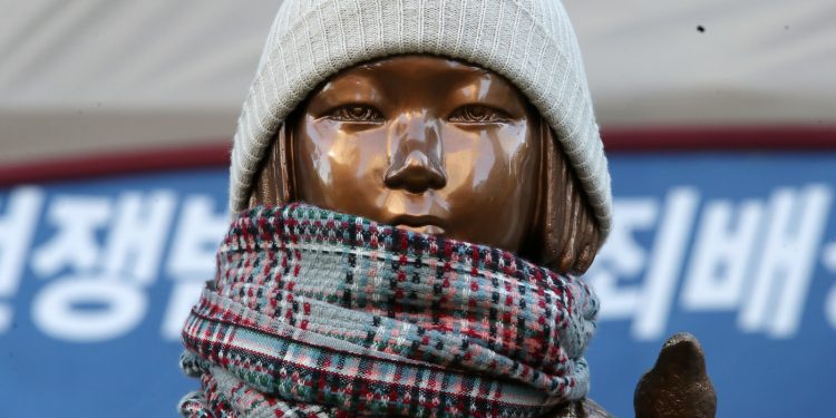 위안부 피해자, 日정부 상대 손배소 1심 승소…”1억씩 배상”