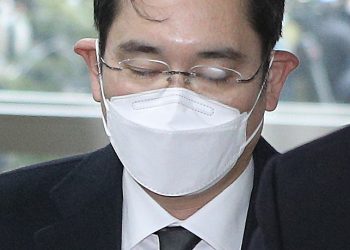 재계, 이재용 법정구속에 ‘탄식’…”개별 기업넘어 한국경제에도 악영향”