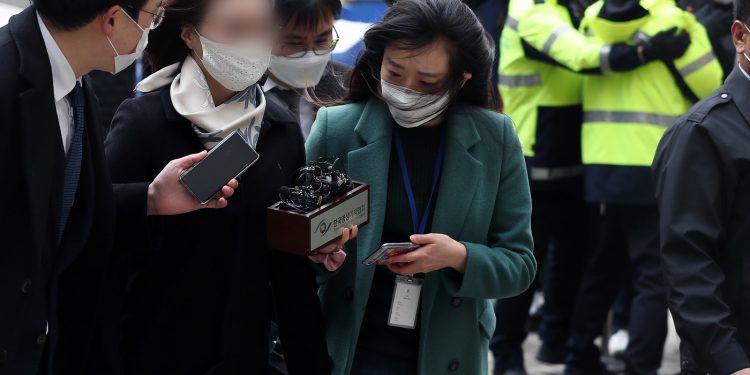 조국 딸, 의사국시 볼 수 있다