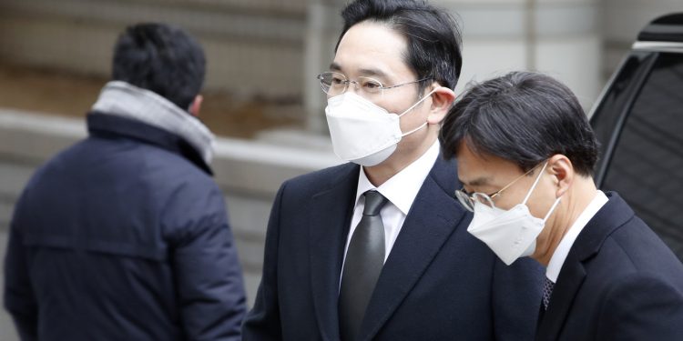 “이재용 없는 삼성…중국의 그림자 드리운다”