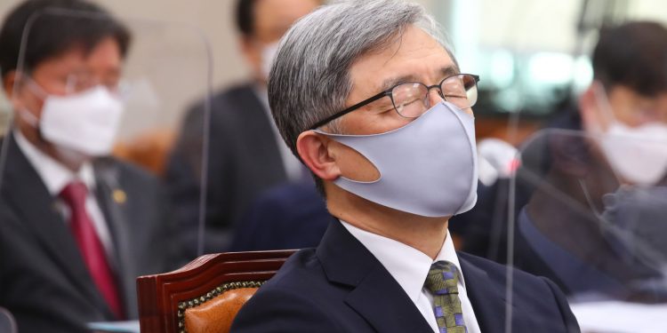 최재형 “공무원 행정행위는 법 잣대 들이대면 안된다? 동의 못해”