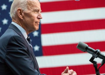 바이든, 조기 게양 지시…애틀랜타 총격 희생 추모